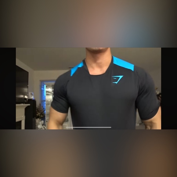 Transcend gymshark tee - Picture 2 of 5